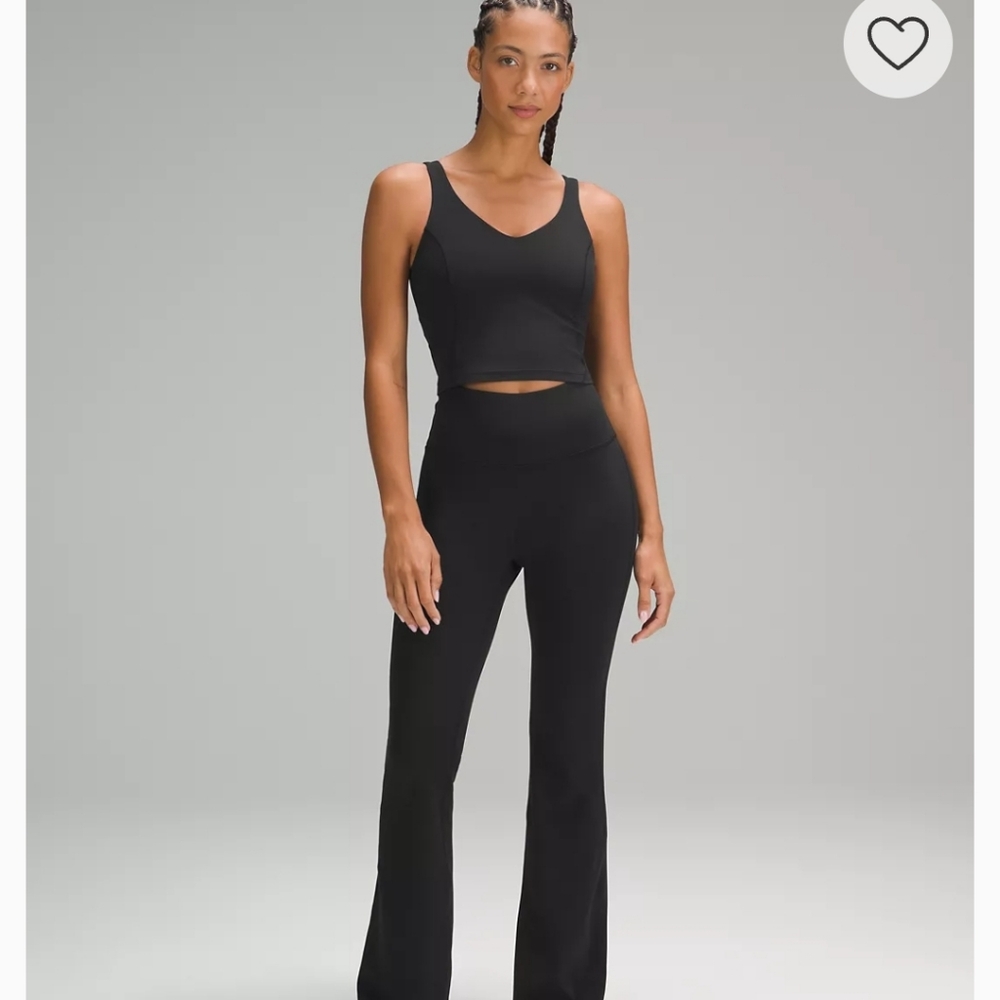 Lululemon Light Support C/D Cup